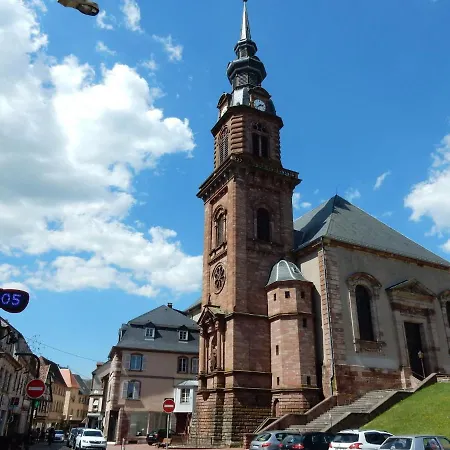 Forest Retreat In Vosges *